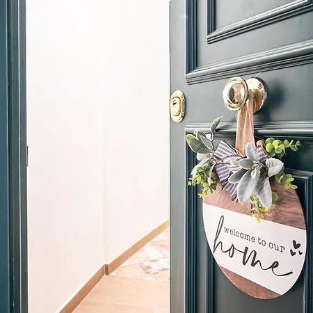 Donna Maria Luxury - A Due Passi Dal Mare E Dalla Metro Apartment